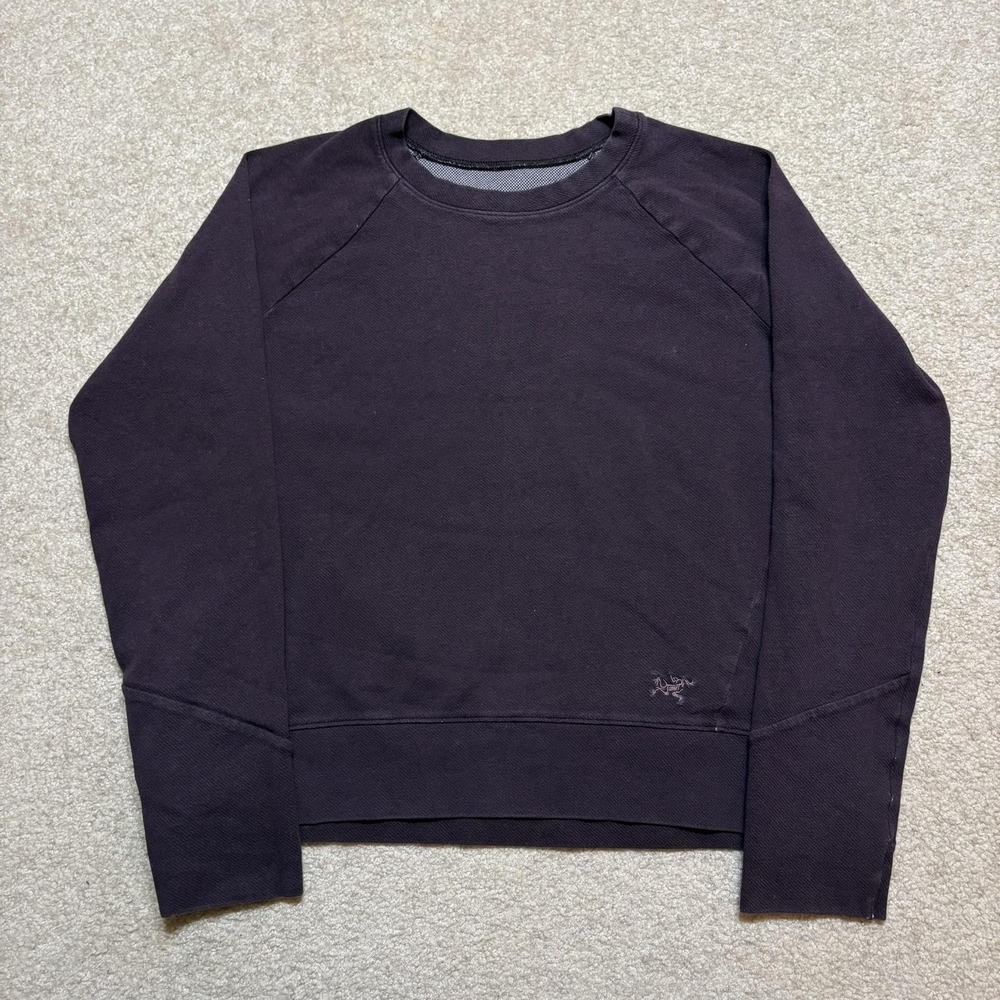 Arc'teryx Sweatshirt Womens Small Purple‎ Crewneck Raglan Pullover Logo